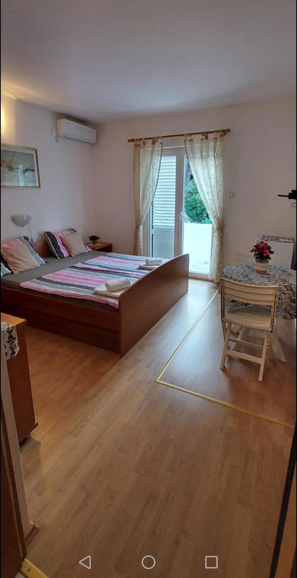 Milijana Apartments Rab Rab Town Habitación foto